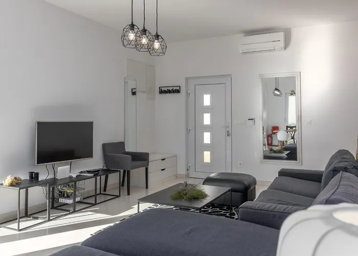 Feriehus 3 Bedroom In Crikvenica